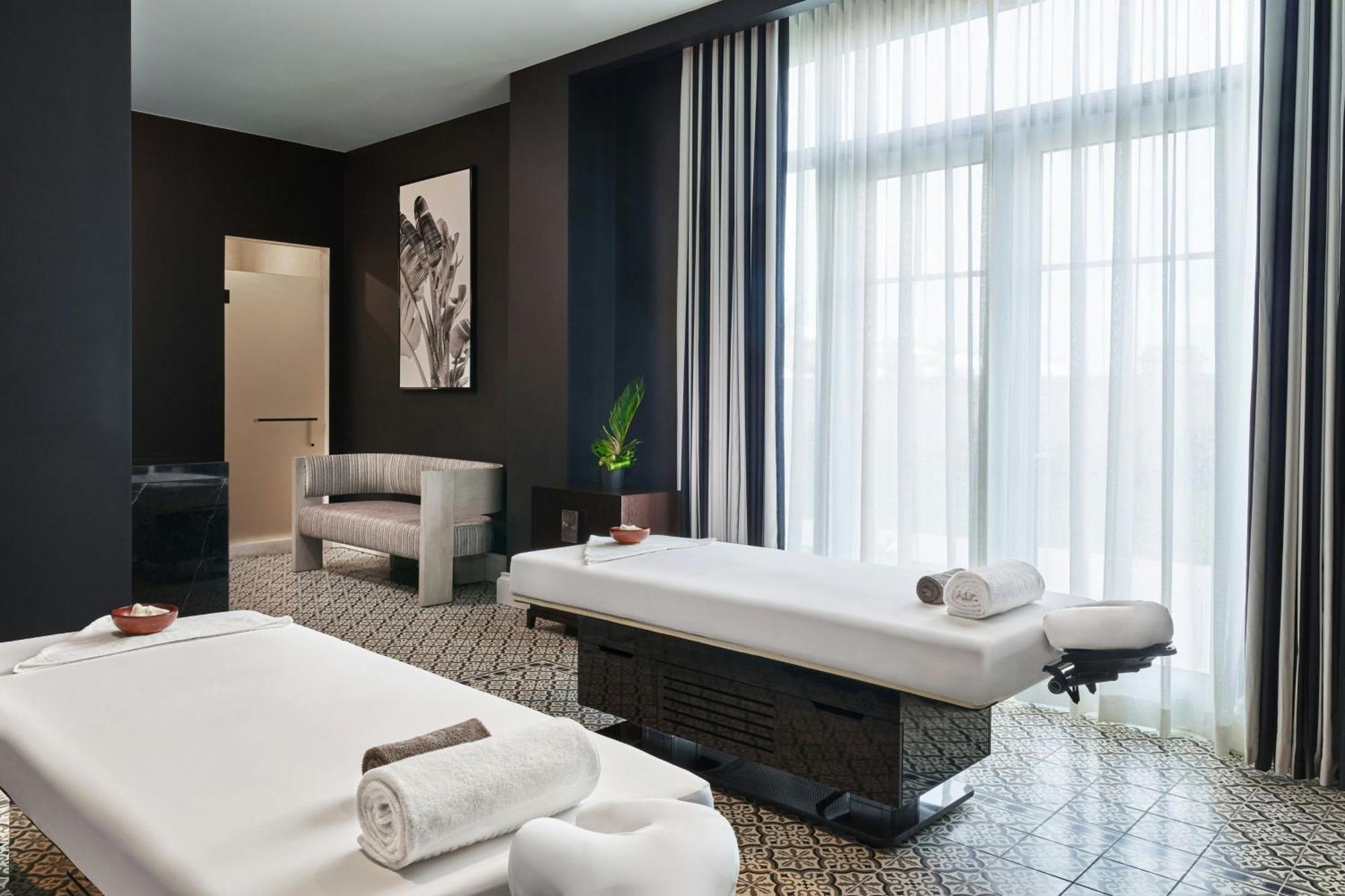 The Residences At The St. Regis Bermuda Saint George Eksteriør bilde